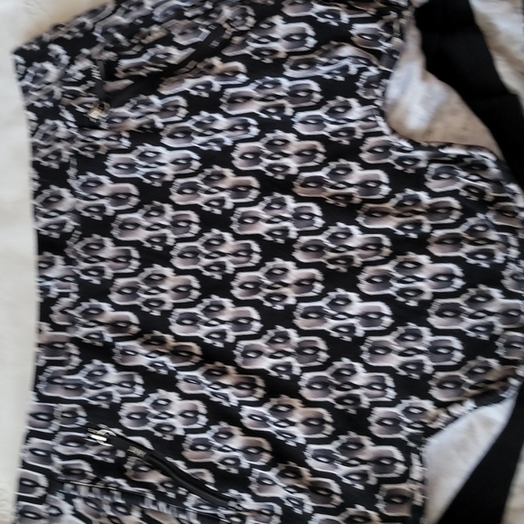 Jones New York Signature Skort Black and White Size Large - Picture 4 of 8